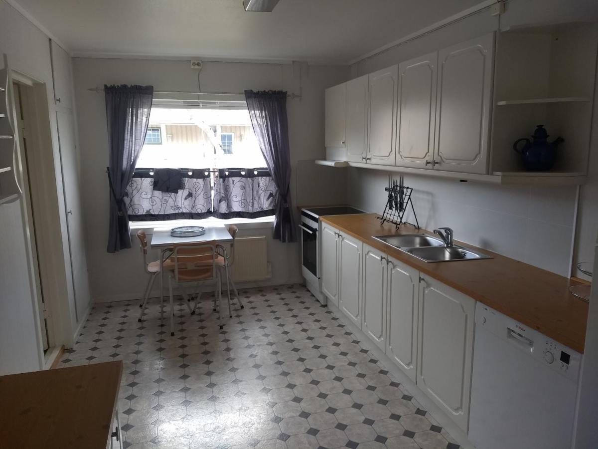 Apartamento 43 Oscarsgate Vadsø Exterior foto