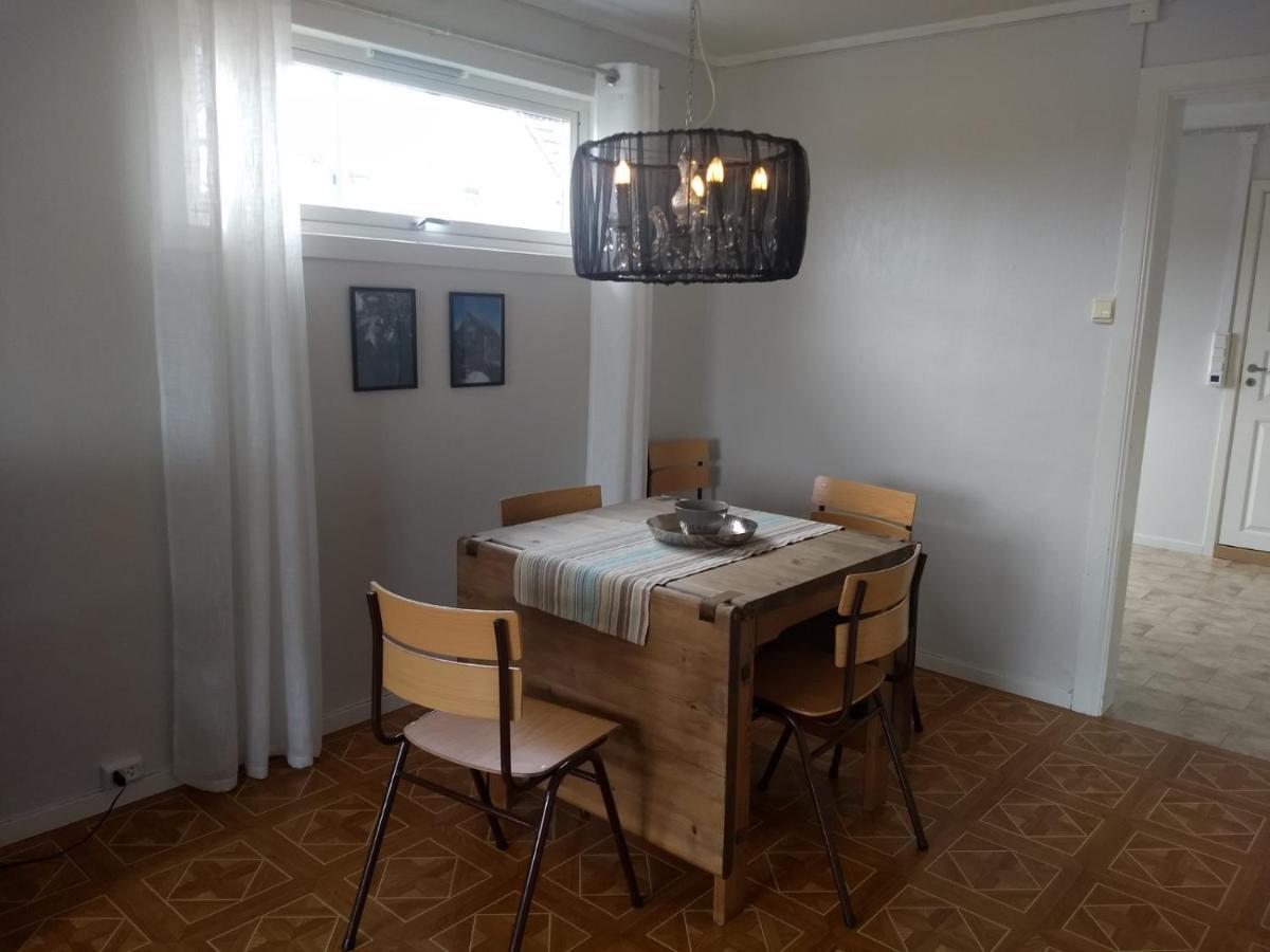 Apartamento 43 Oscarsgate Vadsø Exterior foto